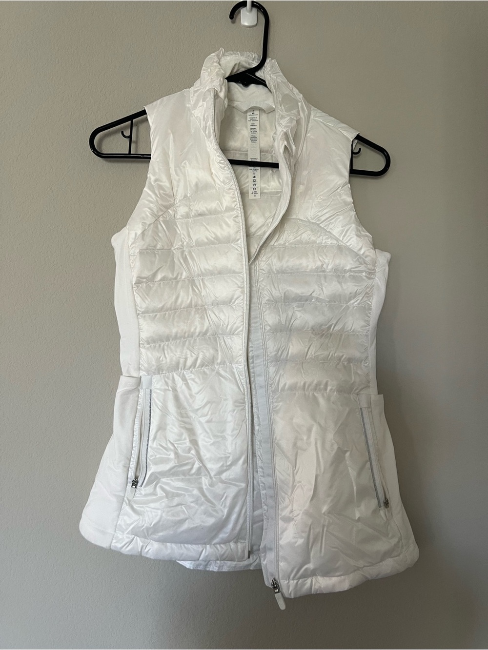 Lululemon White Quilted Puffer Vest - Women's Lightweight Zip Front